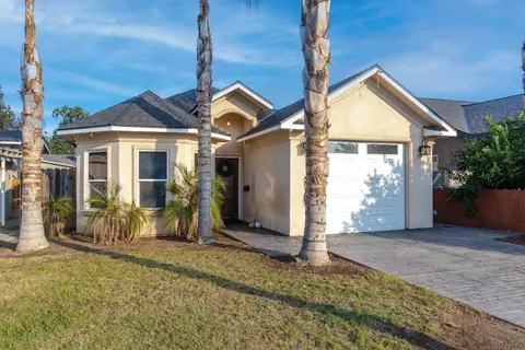 2622 D St, Selma, CA 93662
