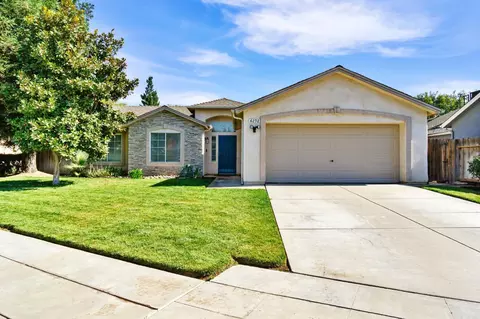 6292 N Babigian Ave, Fresno, CA 93722