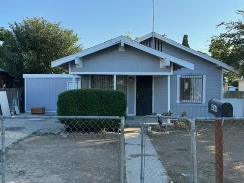 4146 E Nevada Ave, Fresno, CA 93702