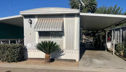 2235 W Front St #4, Selma, CA 93662