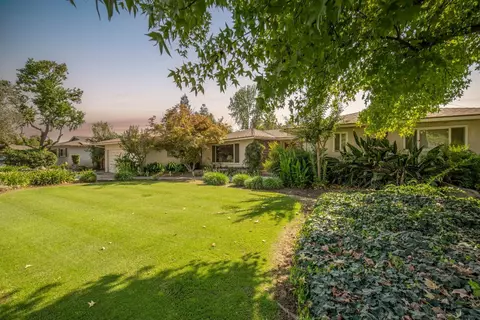 1153 W Keats Ave, Fresno, CA 93711