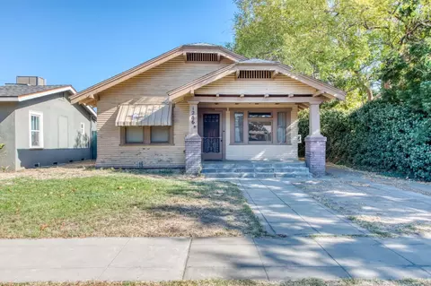 1286 N Arthur Ave, Fresno, CA 93728
