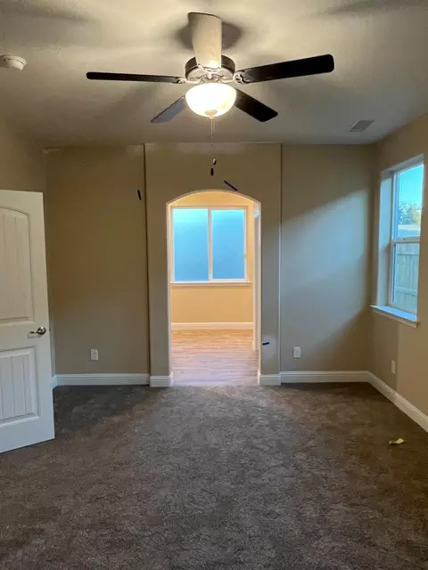 15949 W Isabella Ave, Kerman, CA 93630 photo 1