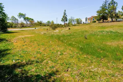 52830 Pine Dr, Oakhurst, CA 93644 photo 6