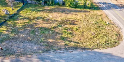 52830 Pine Dr, Oakhurst, CA 93644 photo 2