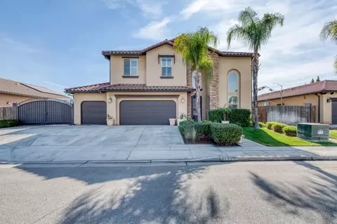 6775 W Calimyrna Ave, Fresno, CA 93723
