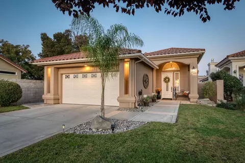 1709 Camino Ln, Madera, CA 93637