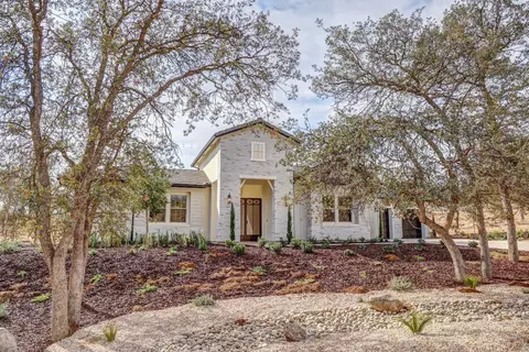 20025 Ventana Hills Dr, Clovis, CA 93619