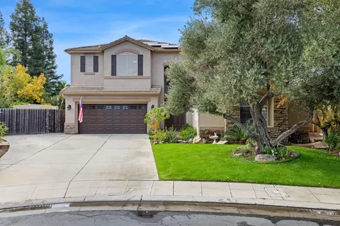 8315 N Thyme Way, Fresno, CA 93720