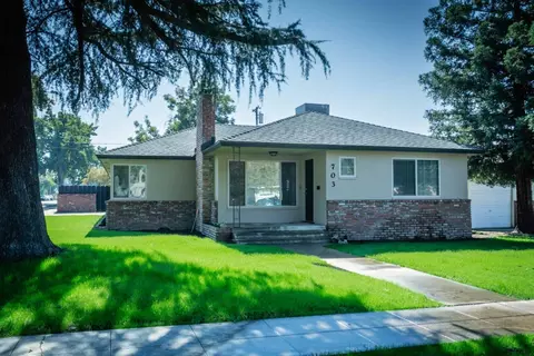 703 W Dayton Ave, Fresno, CA 93705