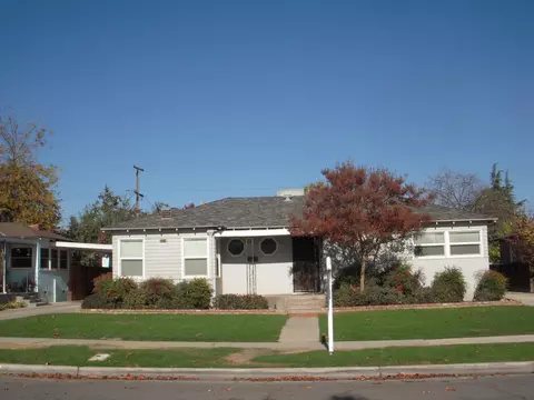 124 W Fedora Ave, Fresno, CA 93705