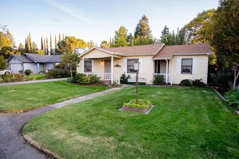 204 S Melody Ln, Merced, CA 95340