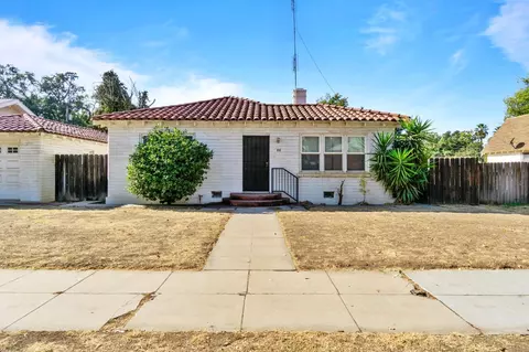212 S I St, Madera, CA 93637