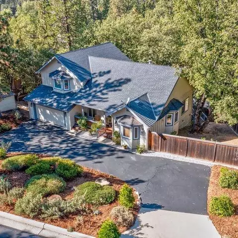 39768 S Cedar Vista Cir, Bass Lake, CA 93604