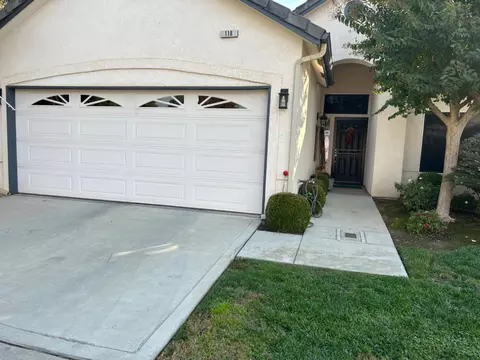 2300 Sierra St #118, Kingsburg, CA 93631