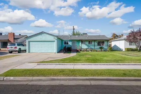 1317 N Adler Ave, Fresno, CA 93727