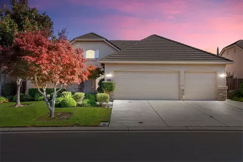 4316 Versailles, Modesto, CA 95356