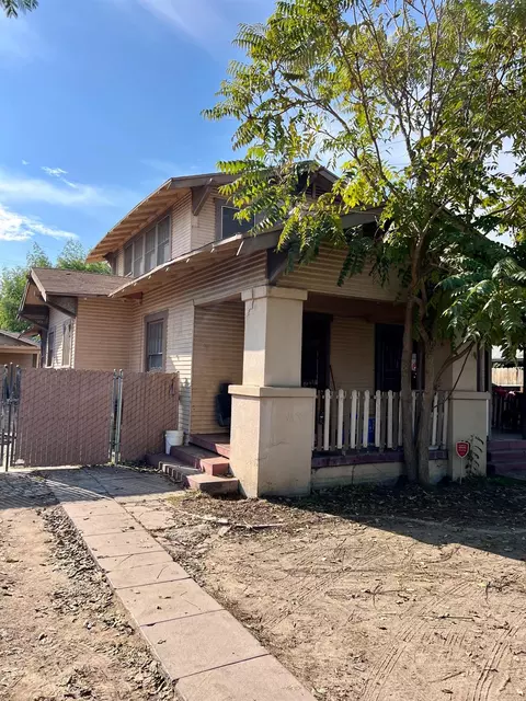 3124 E Madison Ave, Fresno, CA 93702