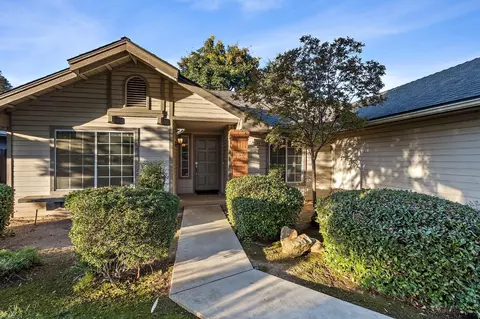 1544 E Utah Ave, Fresno, CA 93720