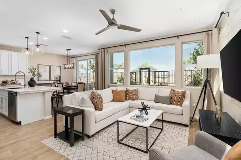 1115 Elevations Way W, Madera, CA 93636