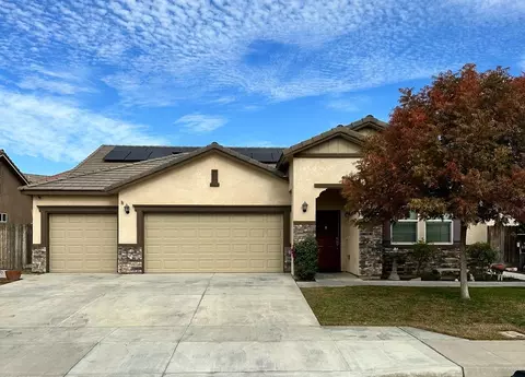 2778 Spencer Ave, Sanger, CA 93657