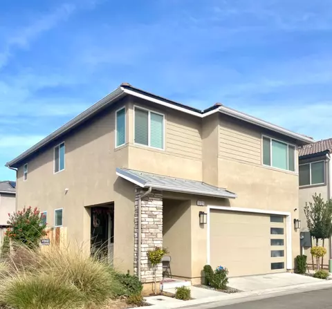 3727 Highclere Way, Clovis, CA 93619