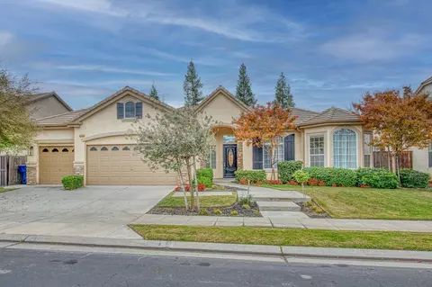 3252 Everglade Ave, Clovis, CA 93619