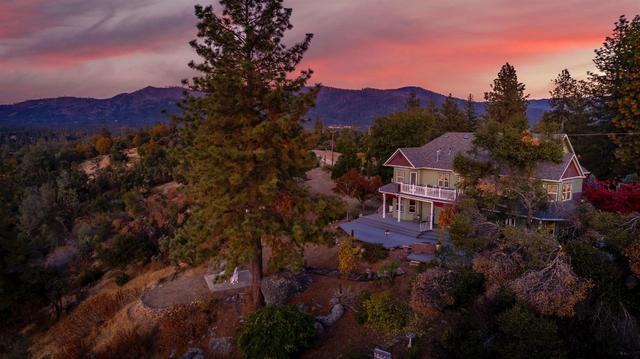 5225 Tip Top Rd, Mariposa, CA 95338