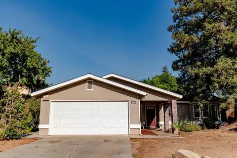 6108 N Constance, Fresno, CA 93722