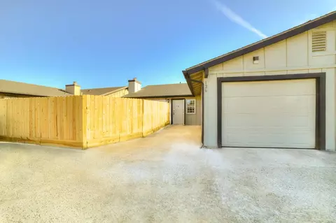 2247 W Dakota Ave #126, Fresno, CA 93705