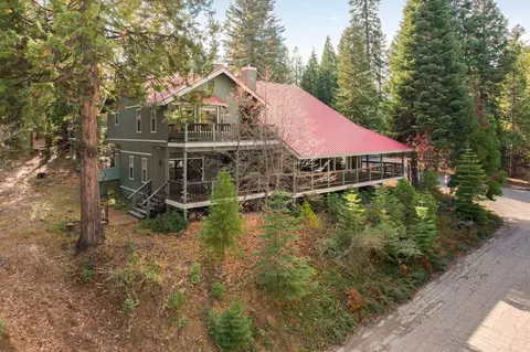 41111 Silver Pine Ln, Shaver Lake, CA 93664