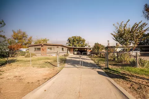 2540 W Alhambra Ave, Fresno, CA 93728