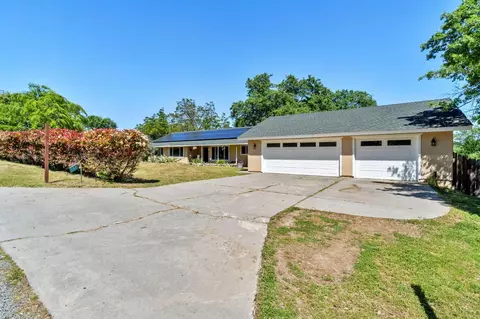 31577 Apache Rd, Coarsegold, CA 93614