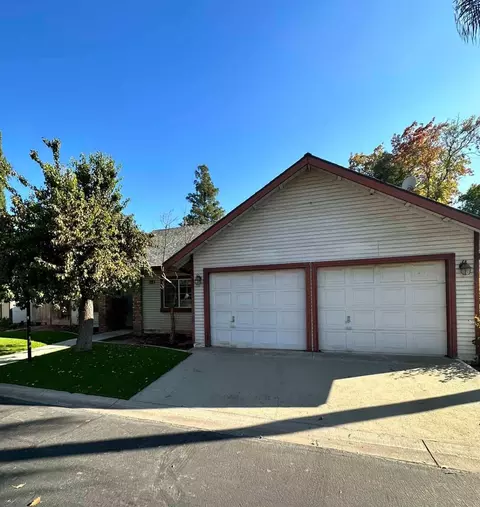 3716 W Palo Alto Ave, Fresno, CA 93711