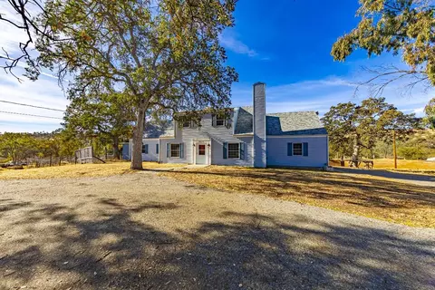 30114 Corral Dr, Coarsegold, CA 93614