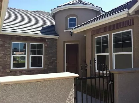 10807 E Fountain Vw, Clovis, CA 93619