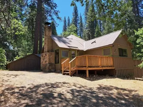 52081 Camp Sierra Rd #35, Shaver Lake, CA 93664