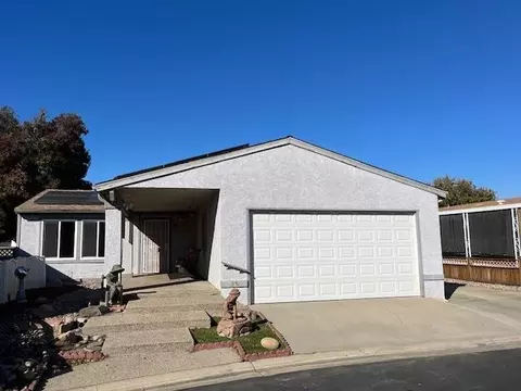 2575 S Willow Ave #SPC 35, Fresno, CA 93725