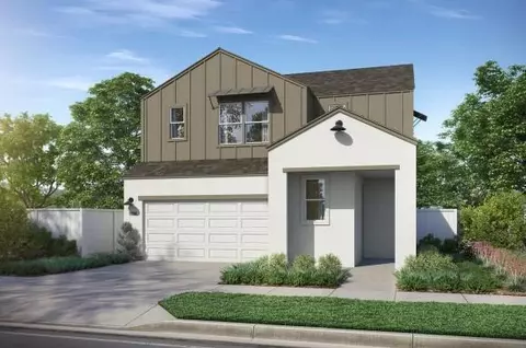 767 Katelyn Ave, Madera, CA 93636
