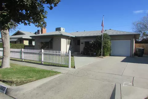 3682 N Diana St, Fresno, CA 93726