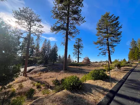 39504 Sunset Rock Ln #LOT 4, Shaver Lake, CA 93664