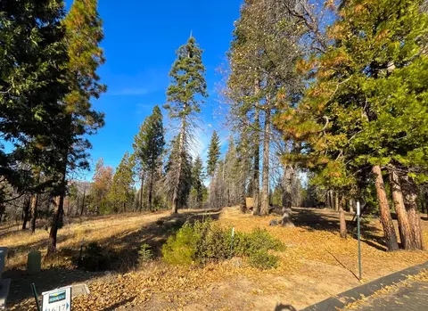 39604 Sunset Rock Ln #17, Shaver Lake, CA 93664