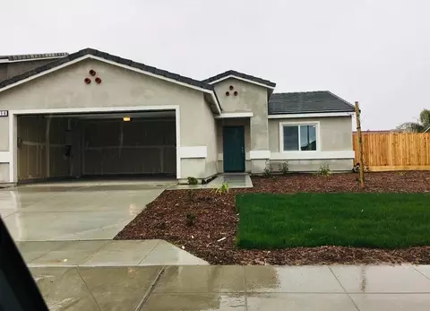 356 Solano St, Madera, CA 93638