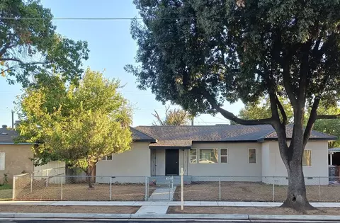 4642 E Mckenzie Ave, Fresno, CA 93702