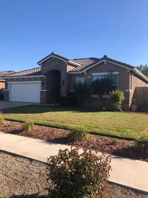 15645 W Botelho Ave, Kerman, CA 93630