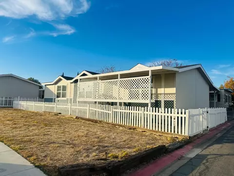 3552 N Duke Ave #88, Fresno, CA 93727