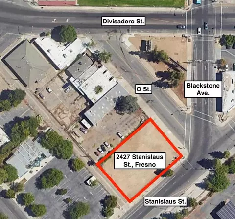 2427 Stanislaus St, Fresno, CA 93721