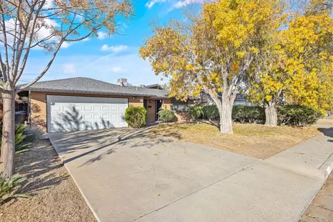 359 S Gloria Ave, Dinuba, CA 93618 photo 1