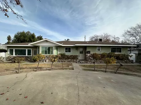 2818 E St, Selma, CA 93662
