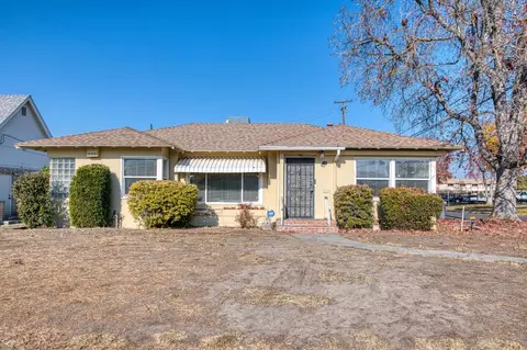708 W Floradora Ave, Fresno, CA 93728